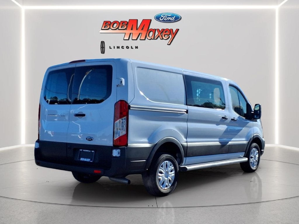 2025 Ford Transit-250 Base