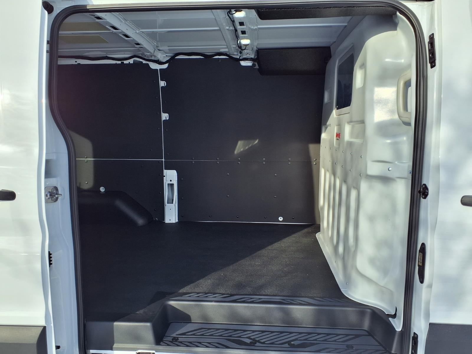 2024 Ford Transit 250