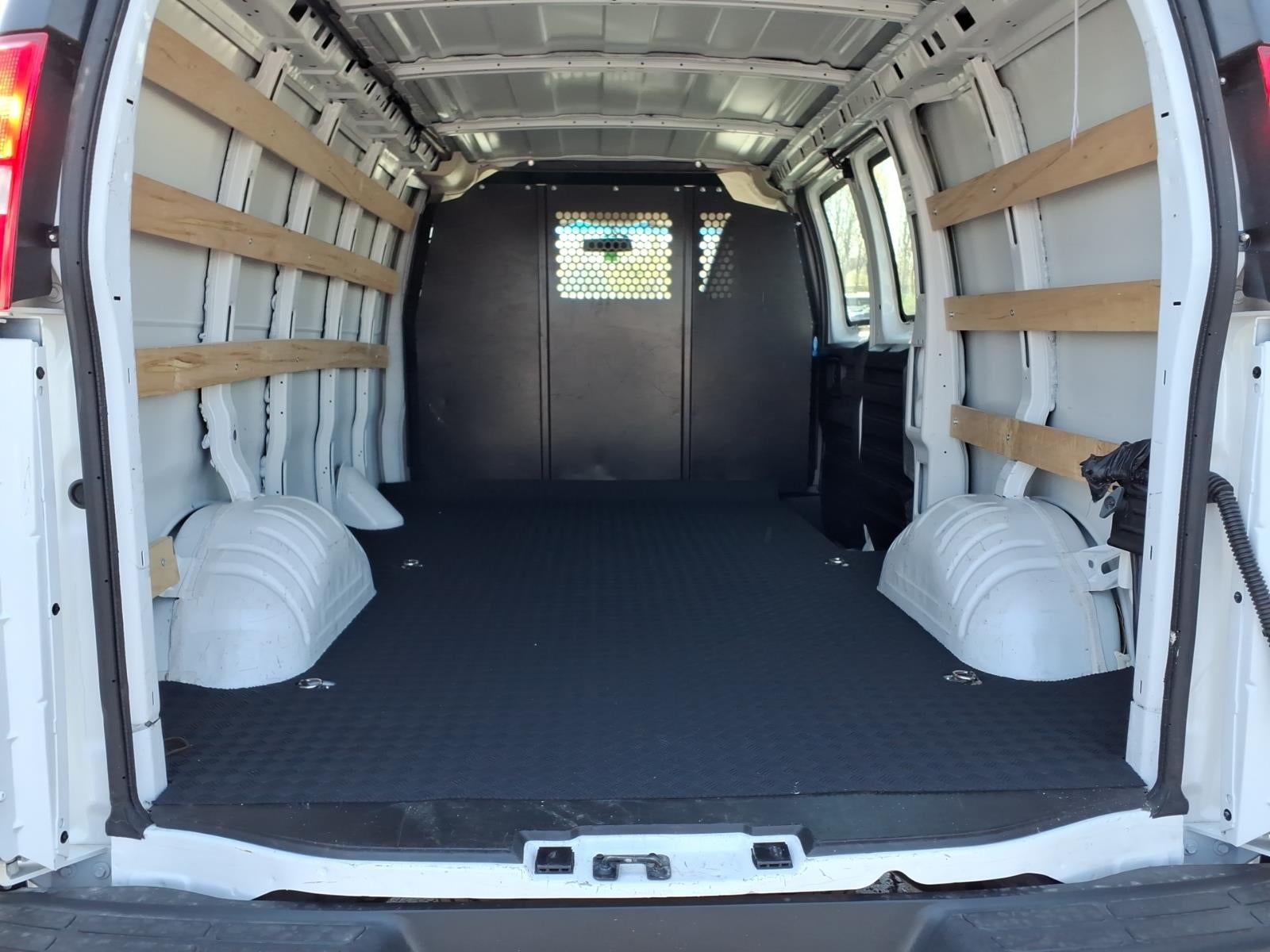 2024 Chevrolet Express 2500