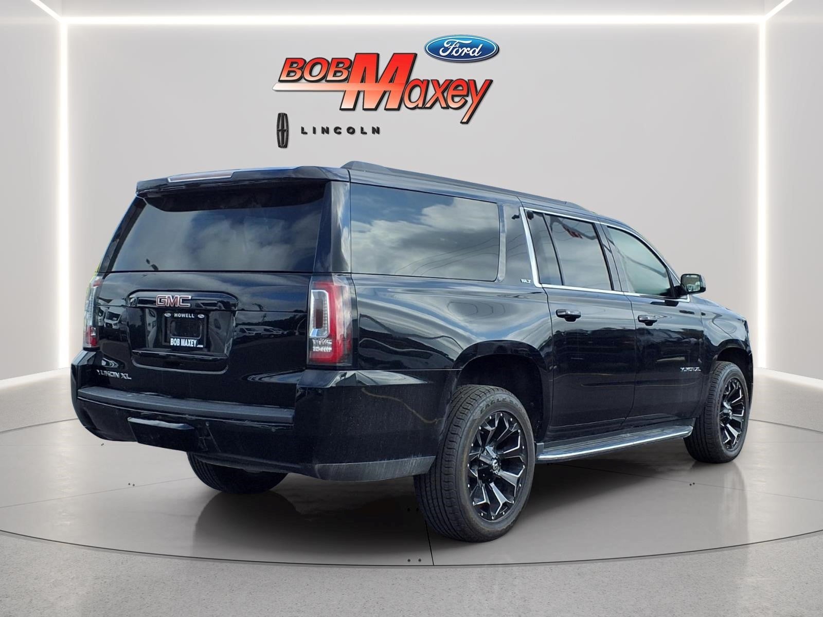 2020 GMC Yukon XL SLT