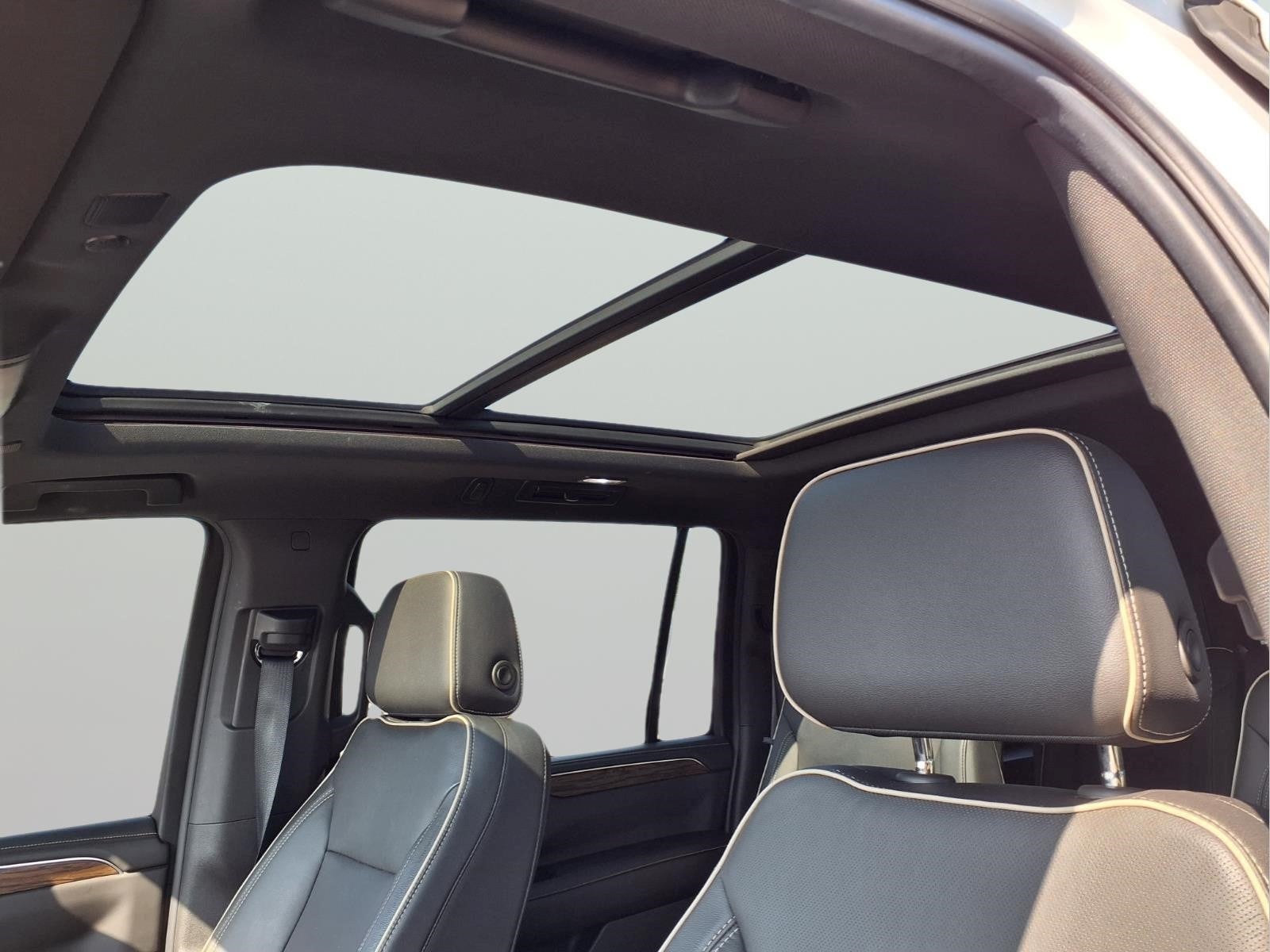 2021 Chevrolet Suburban Premier