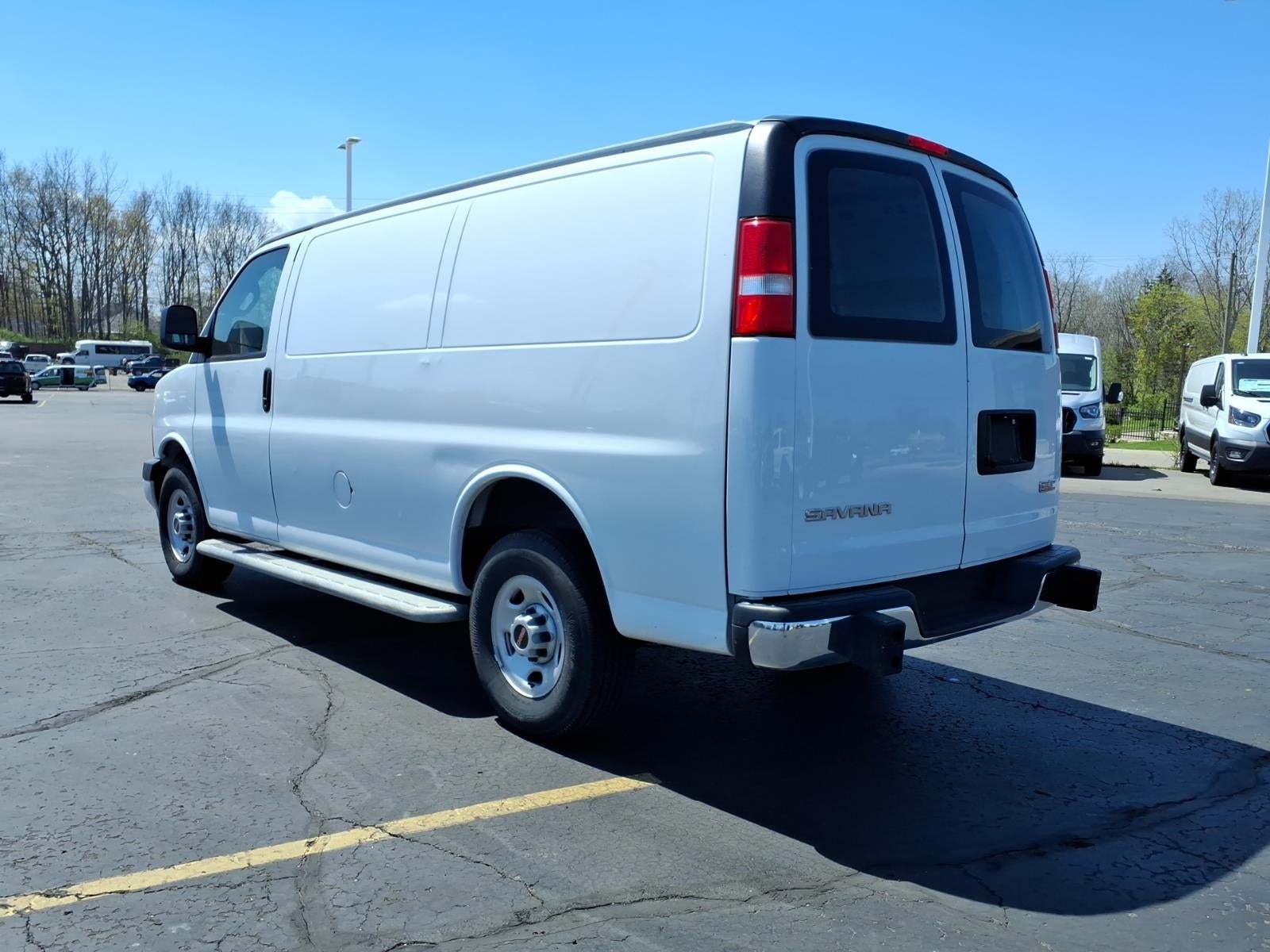 2024 GMC Savana 2500