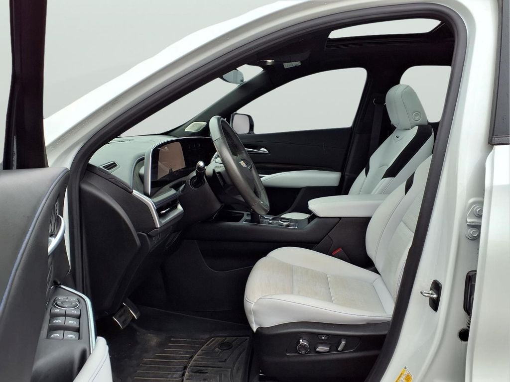 2024 Cadillac XT4 Sport