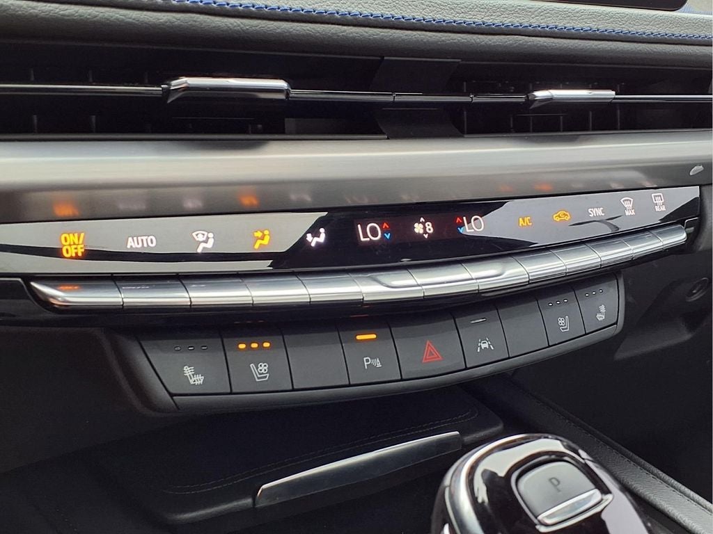2024 Cadillac XT4 Sport