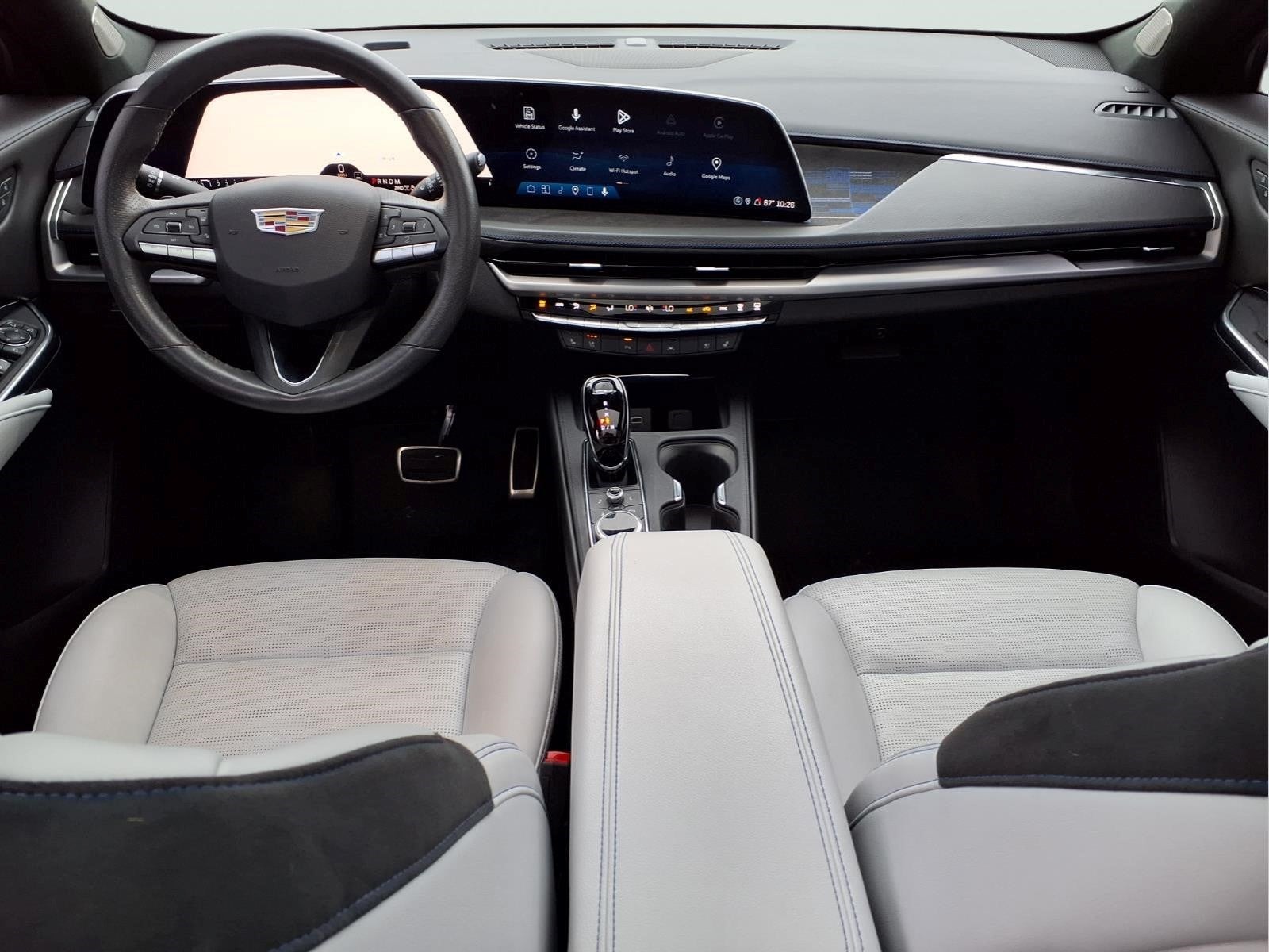 2024 Cadillac XT4 Sport