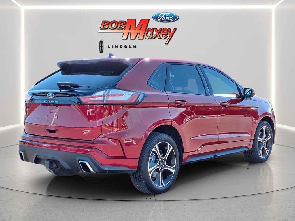 2021 Ford Edge ST