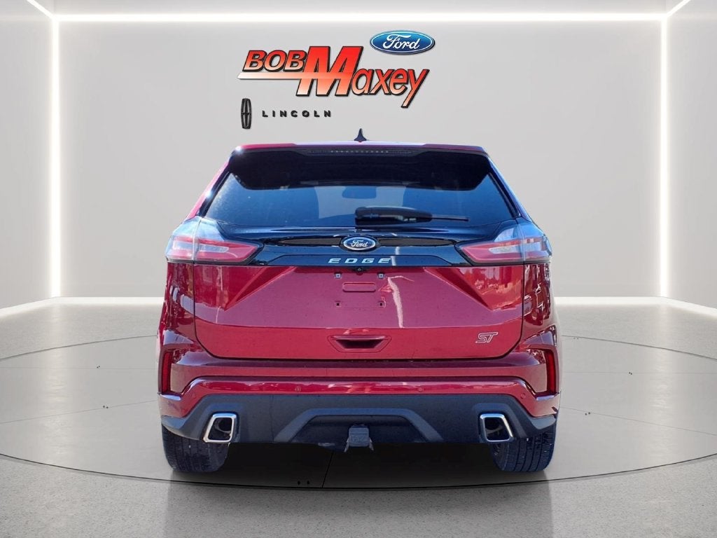 2021 Ford Edge ST