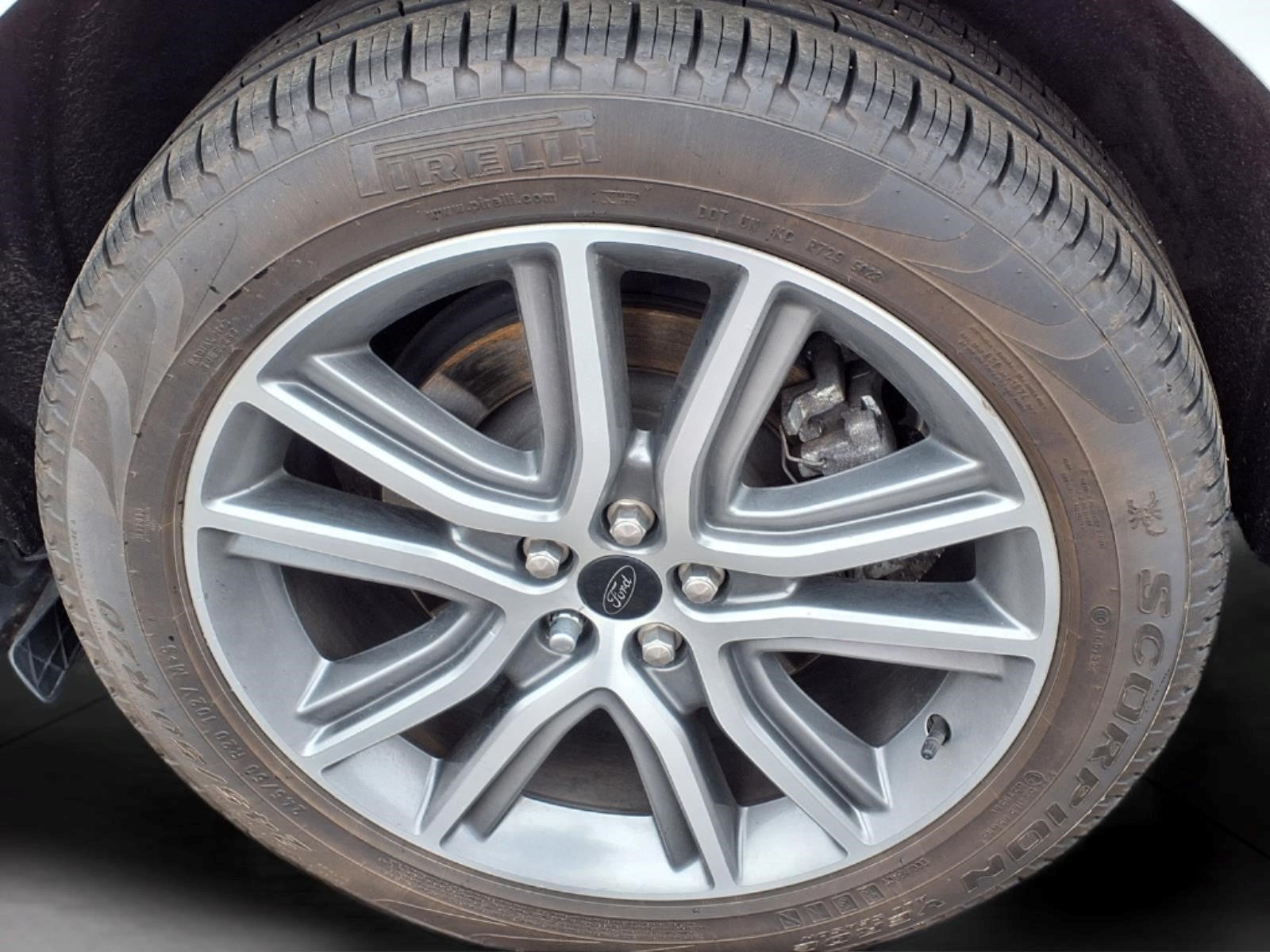 2024 Ford Edge Titanium