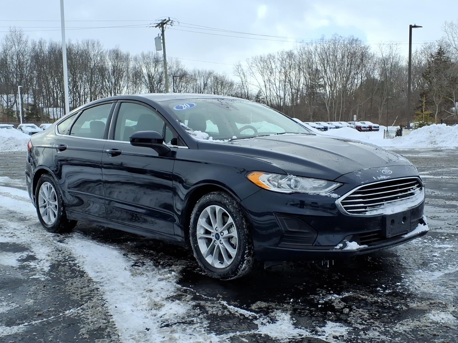 2020 Ford Fusion SE