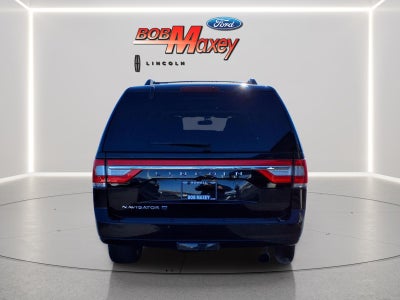 2017 Lincoln Navigator L Reserve