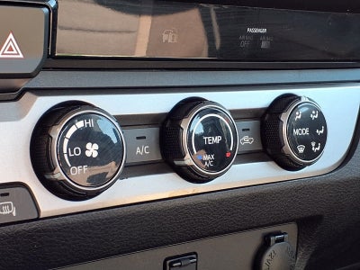 2017 Toyota Tacoma SR