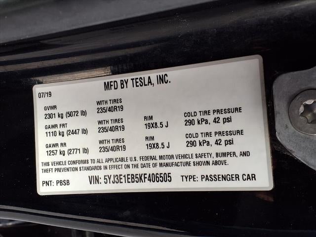 2019 Tesla Model 3 Performance