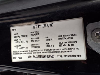 2019 Tesla Model 3 Performance