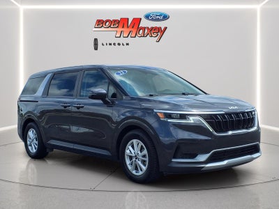2023 Kia Carnival LX