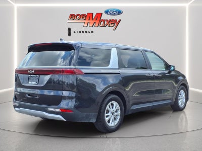 2023 Kia Carnival LX