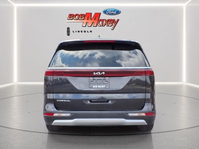 2023 Kia Carnival LX
