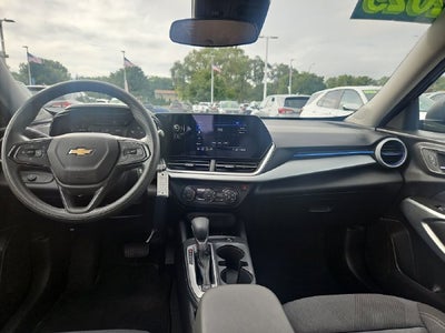 2025 Chevrolet Trax LS