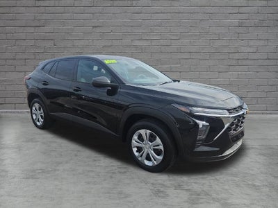 2025 Chevrolet Trax LS