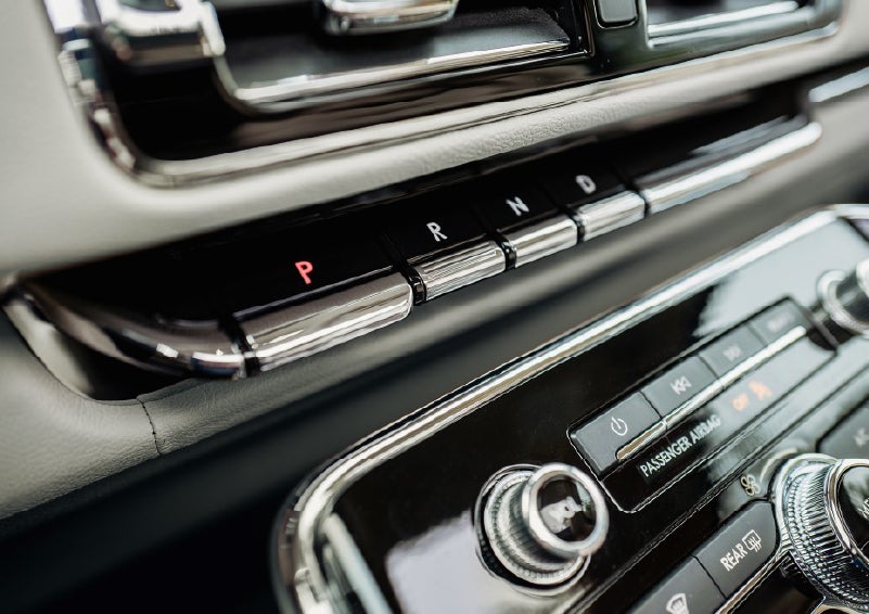 Bright chrome piano key shifter buttons invoke an effortless and artistic touch | Bob Maxey Lincoln in Detroit MI