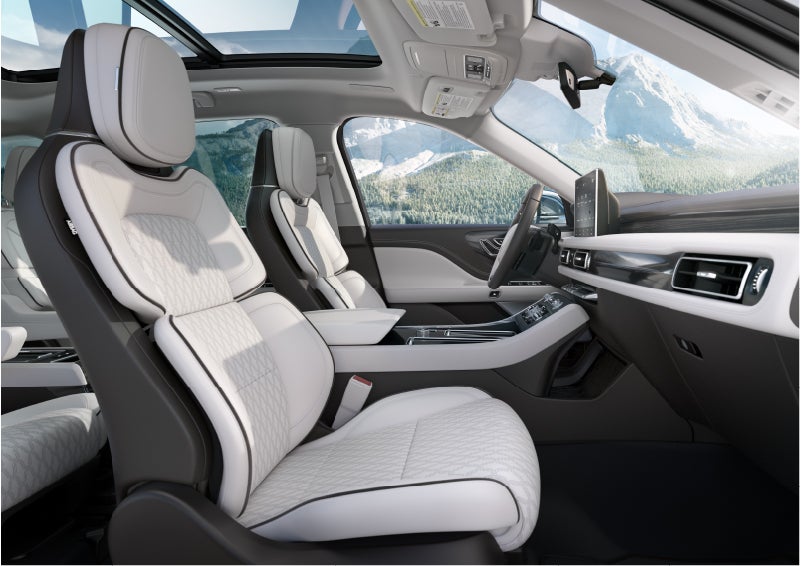 The interior of a Lincoln Aviator® Black Label model is shown in the Chalet theme | Bob Maxey Lincoln in Detroit MI